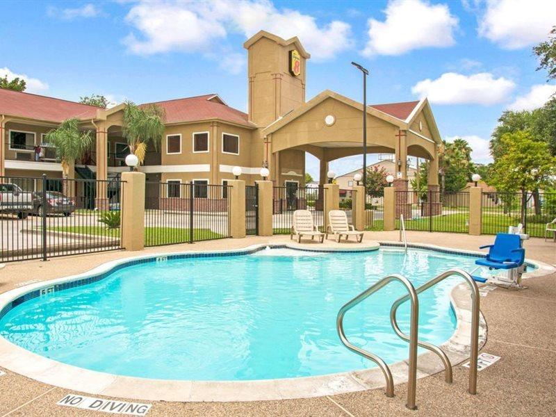 Super 8 By Wyndham Houston/Brookhollow Nw Esterno foto
