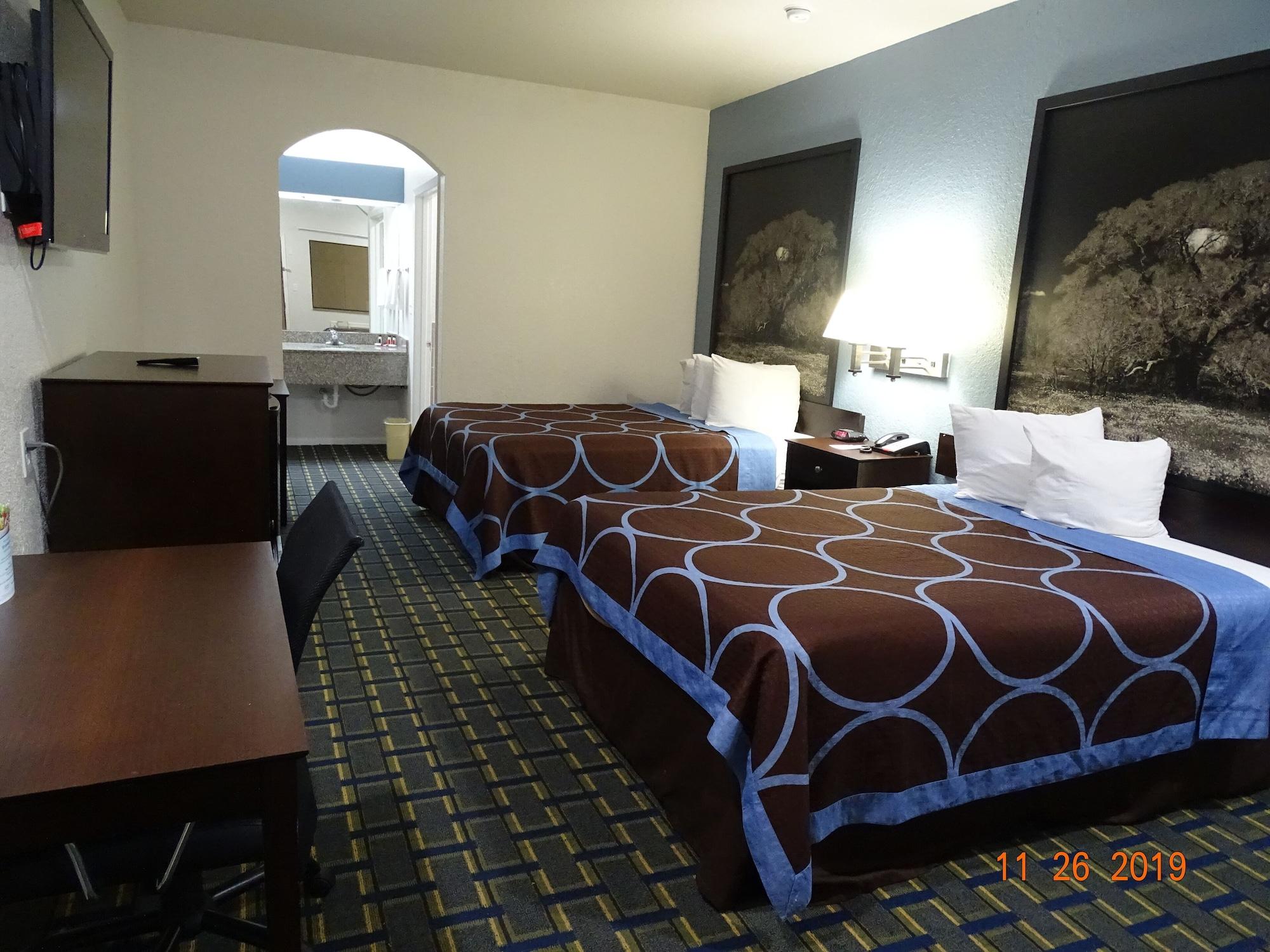 Super 8 By Wyndham Houston/Brookhollow Nw Esterno foto
