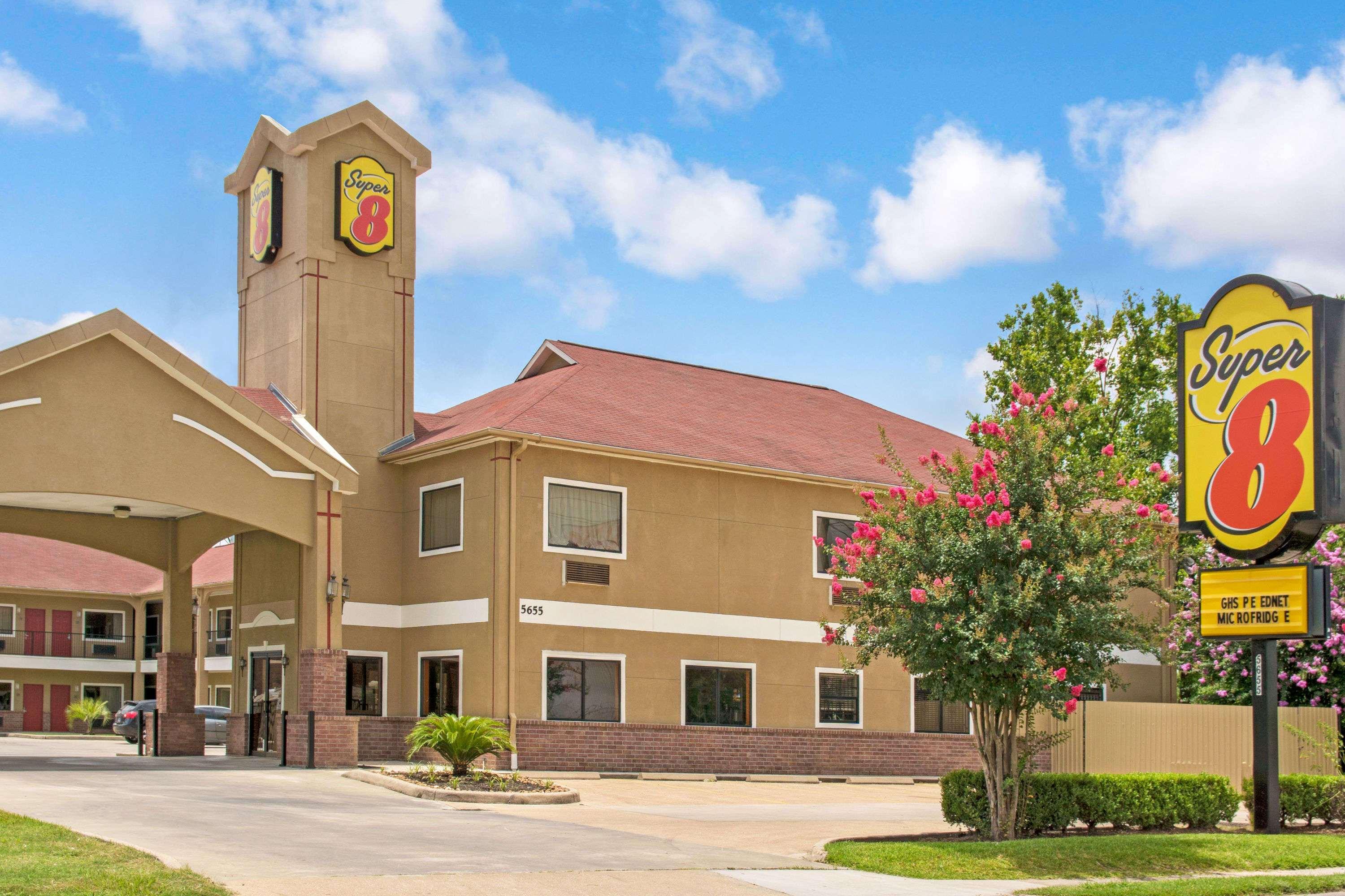 Super 8 By Wyndham Houston/Brookhollow Nw Esterno foto